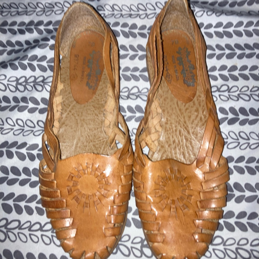 Woman shoes